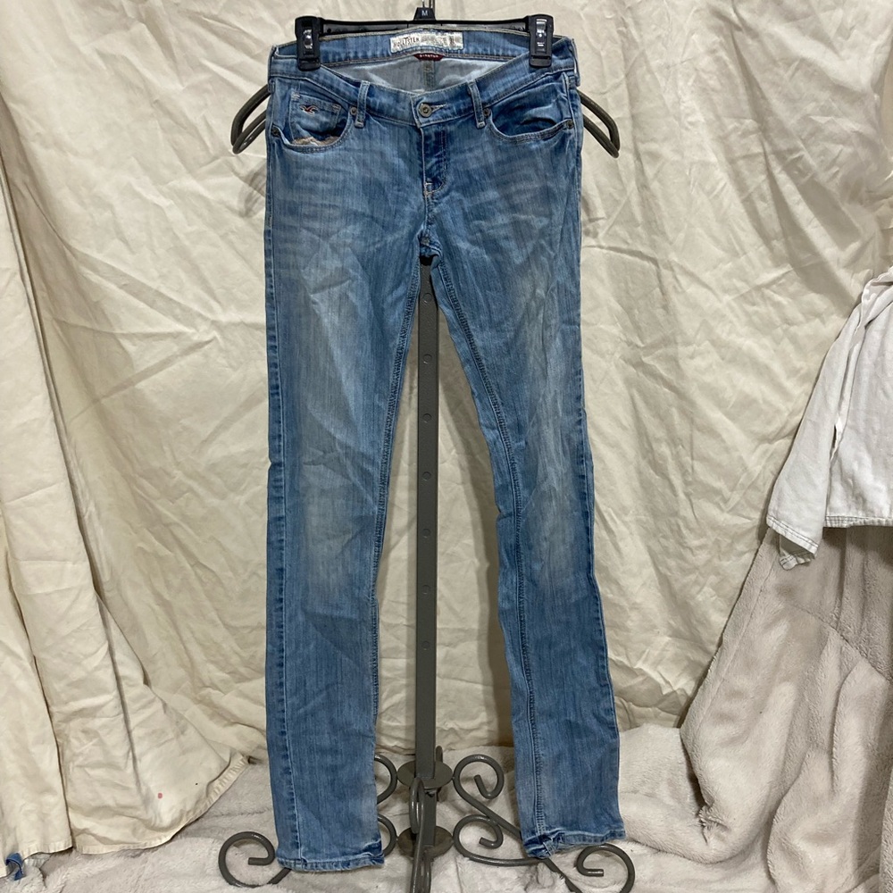 Woman’s hollister jeans size 3L